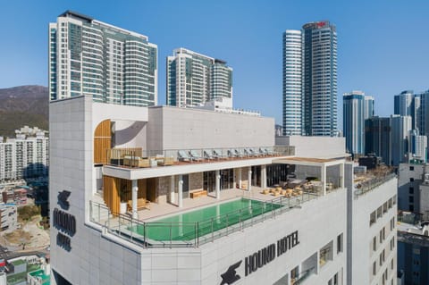 Property building, Swimming pool