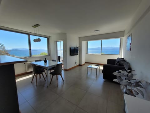 Communal lounge/ TV room, Dining area