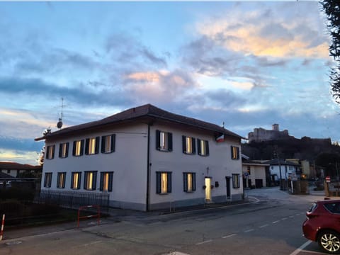 Property building, Nearby landmark