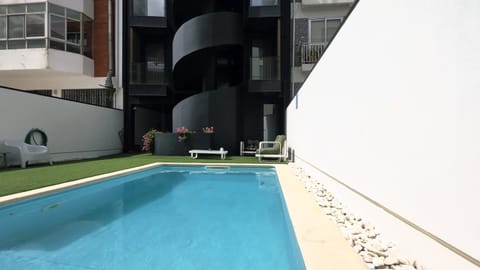 Day, Pool view, Swimming pool, sunbed