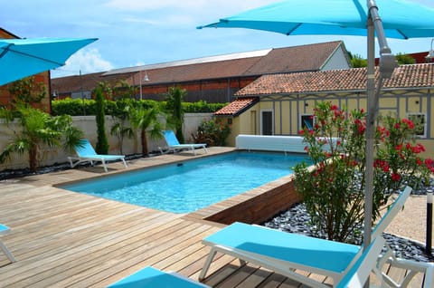 Pool view, Swimming pool