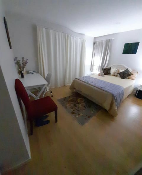 Peter new home Vacation rental in Auckland