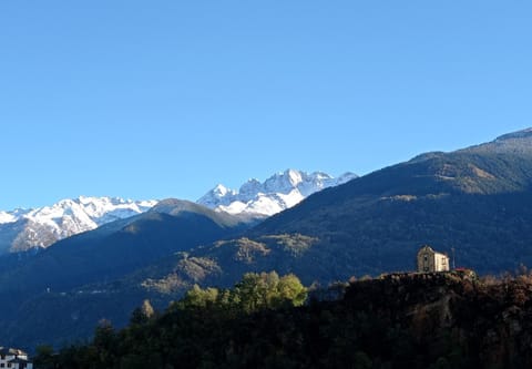 Una casa tra gli alberi Bed and Breakfast in Province of Brescia
