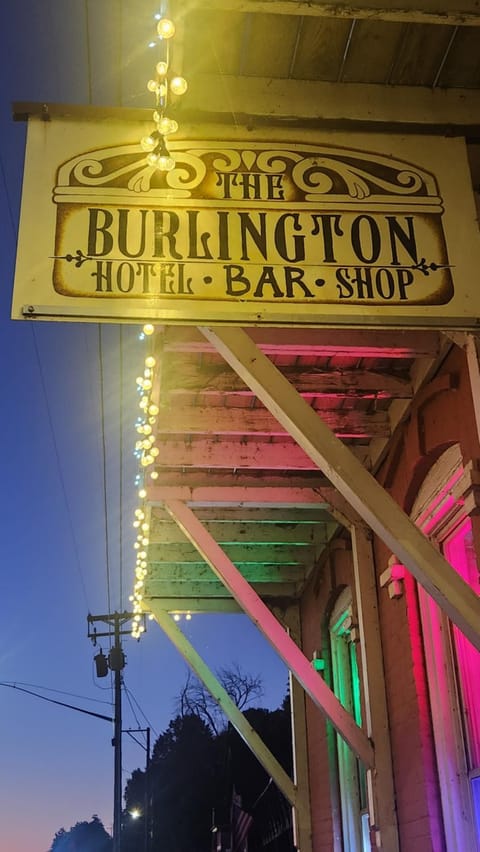 Property logo or sign, Street view