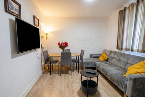 TV and multimedia, Living room