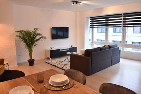 Vernieuwd appartement op 200m van de zee Apartment in Ostend
