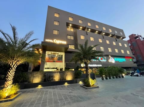 Property building, Sunset