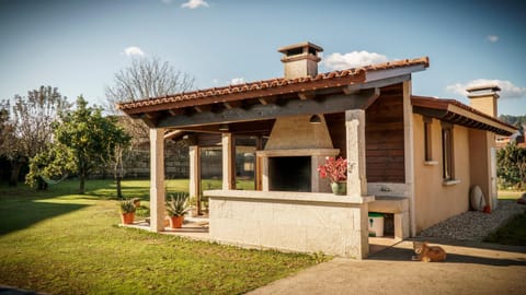 Property building, BBQ facilities