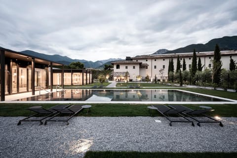 Property building, Swimming pool