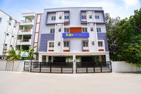 Property building, Facade/entrance