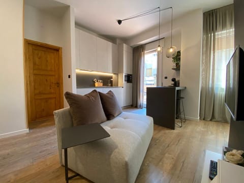 Kitchen or kitchenette, Living room, Seating area