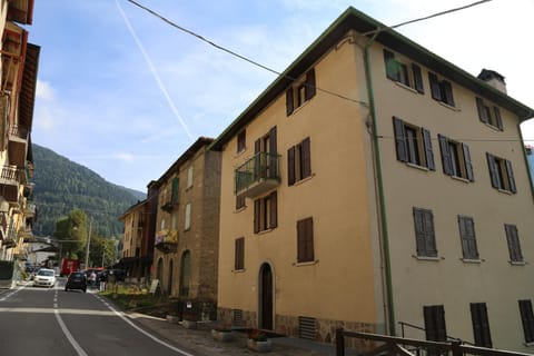 Al Ponte Nuovo House in Ponte di Legno