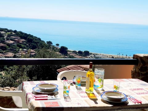 Dining area, Sea view