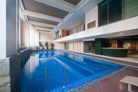 Property building, Swimming pool