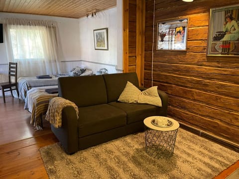 Miekkalan Saunatupa Chalet in Finland