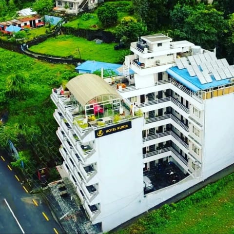 Property building, Parking