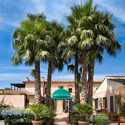 Property building, Garden