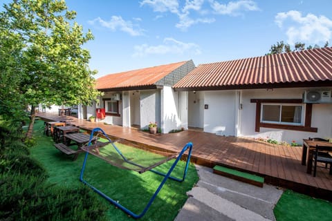Property building, Patio, Garden