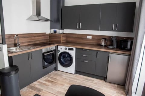 Beau studio STYLE INDUSTRIEL Apartment in Corbeil-Essonnes