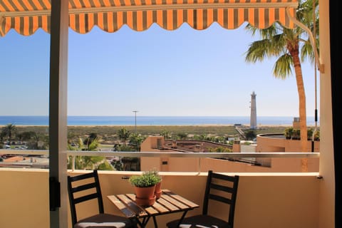 View (from property/room), Balcony/Terrace, Sea view