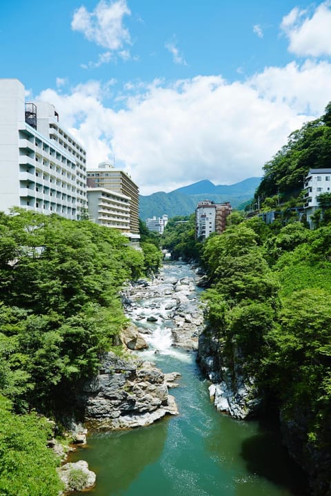 Nearby landmark, Facade/entrance, Natural landscape