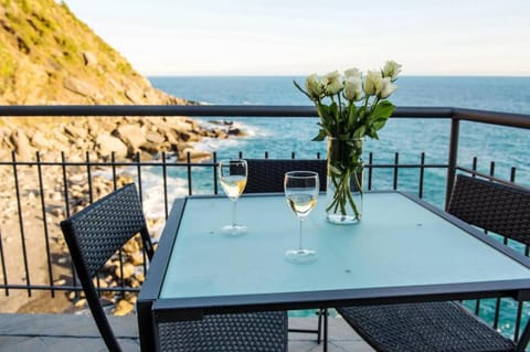 Il Ciasso Romantic Seafront Escape Apartment in Vernazza