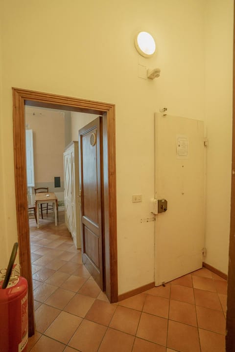 Tranquil Suite Near Museums and Train Station Apartment in Florence