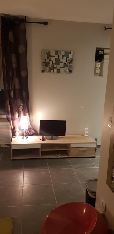 Bel appart moderne Roanne Apartment in Auvergne-Rhône-Alpes