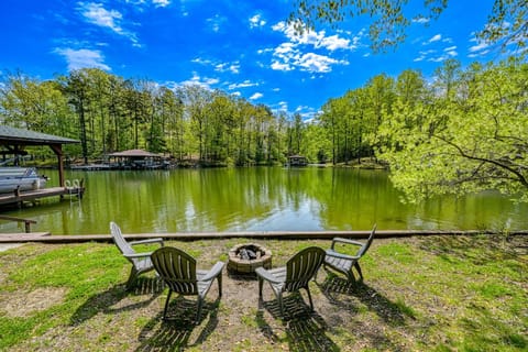 Better Days House in Lake Anna