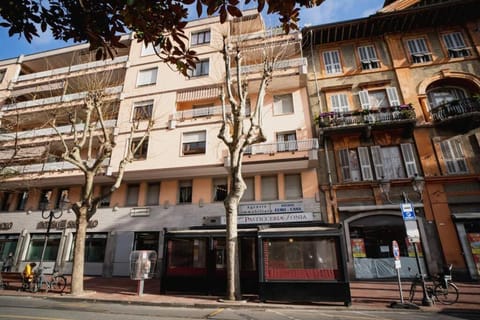 Grand Central Ventimiglia - WiFi & Parking Apartment in Ventimiglia