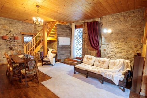 Lounge or bar