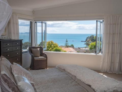 Day, Natural landscape, View (from property/room), Bedroom, Sea view