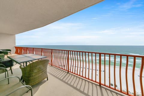 Hidden Dunes 1303 House in Lower Grand Lagoon