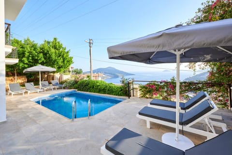 Sea view, Swimming pool