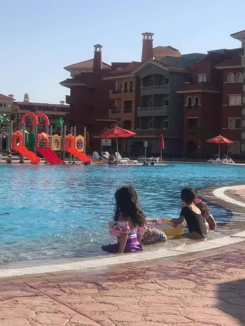 People, Swimming pool, children