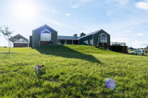Property building, Natural landscape, Garden