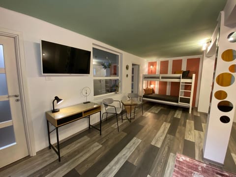 TV and multimedia, bunk bed