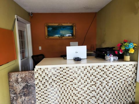 LACENTER MOTEL Motel in Kentucky