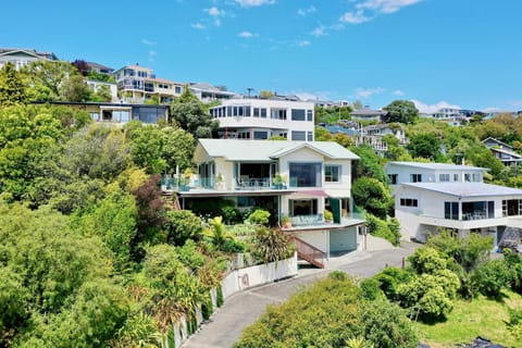 Property building, Bird's eye view