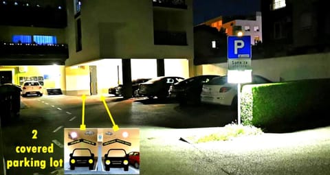 Facade/entrance, Text overlay, Parking