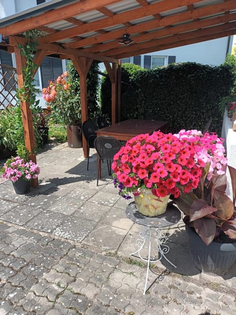 Apartament STOKROTKA Apartment in Pomeranian Voivodeship