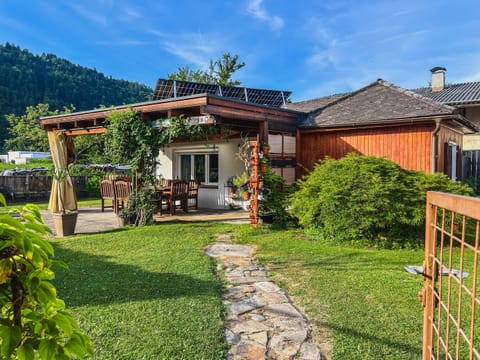BBQ facilities, Garden, View (from property/room), Balcony/Terrace