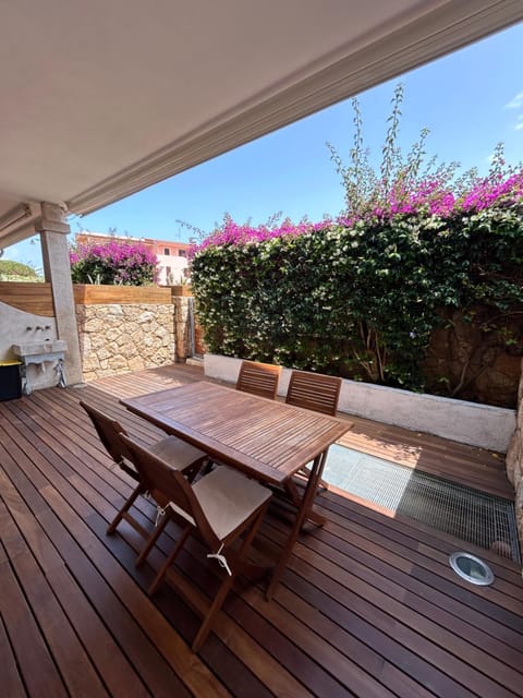 Patio, Balcony/Terrace