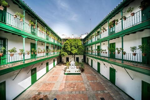 Property building, View (from property/room), Balcony/Terrace