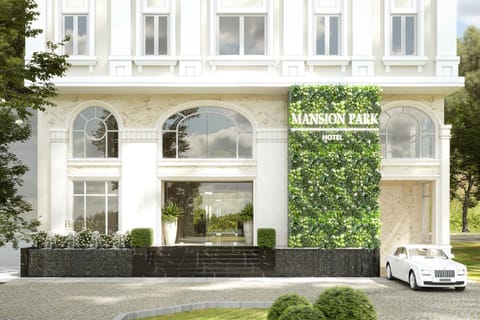 Property building, Facade/entrance