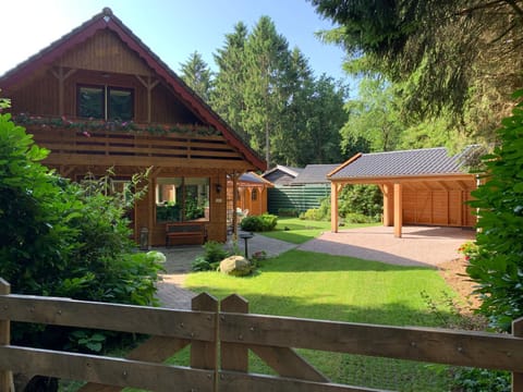 Property building, Garden, Garden view