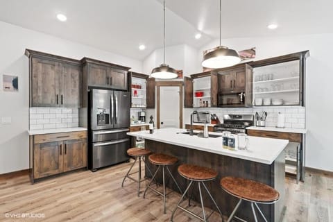 Silvertip Trailhead 2 House in Seeley Lake