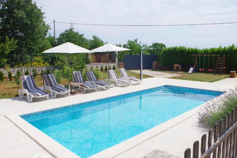 Garden, Swimming pool