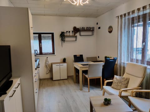 TV and multimedia, Living room, Dining area