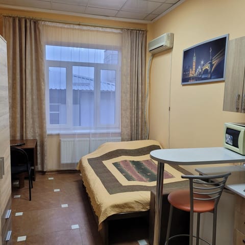 Bed, Photo of the whole room, Bedroom, air conditioner